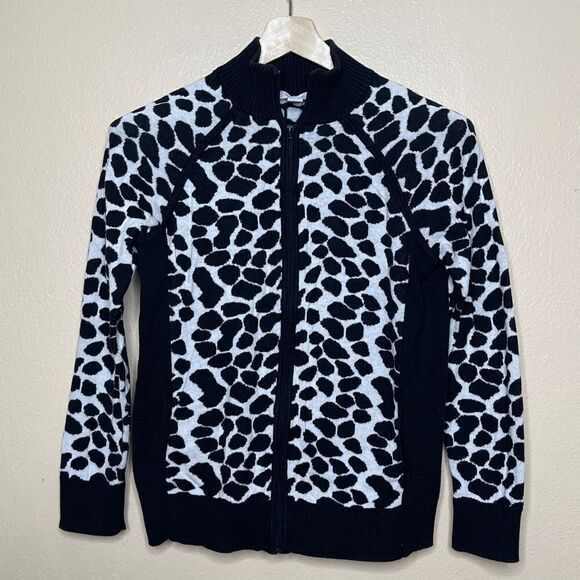 Weekends by Chicos Cardigan Womens Sz 1 Black/White Leopard Spotted Full zip - Picture 1 of 7